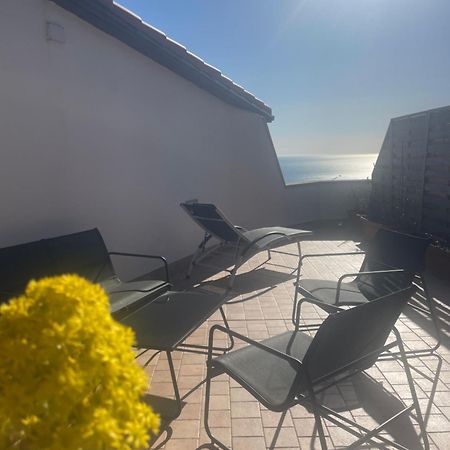 Hotel Il Capanno Pietra Ligure Exterior foto